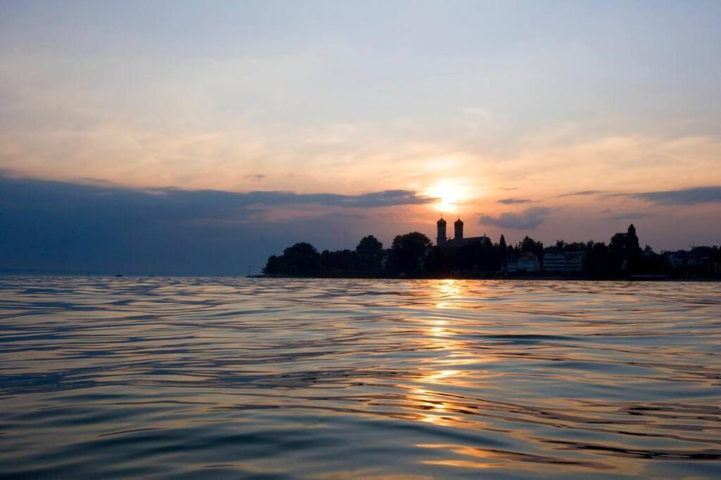 Auszeit Apartment Seeperle Friedrichshafen Bagian luar foto